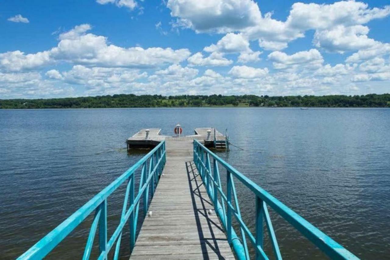 Hudson Riverfront Home Catskill Exterior photo